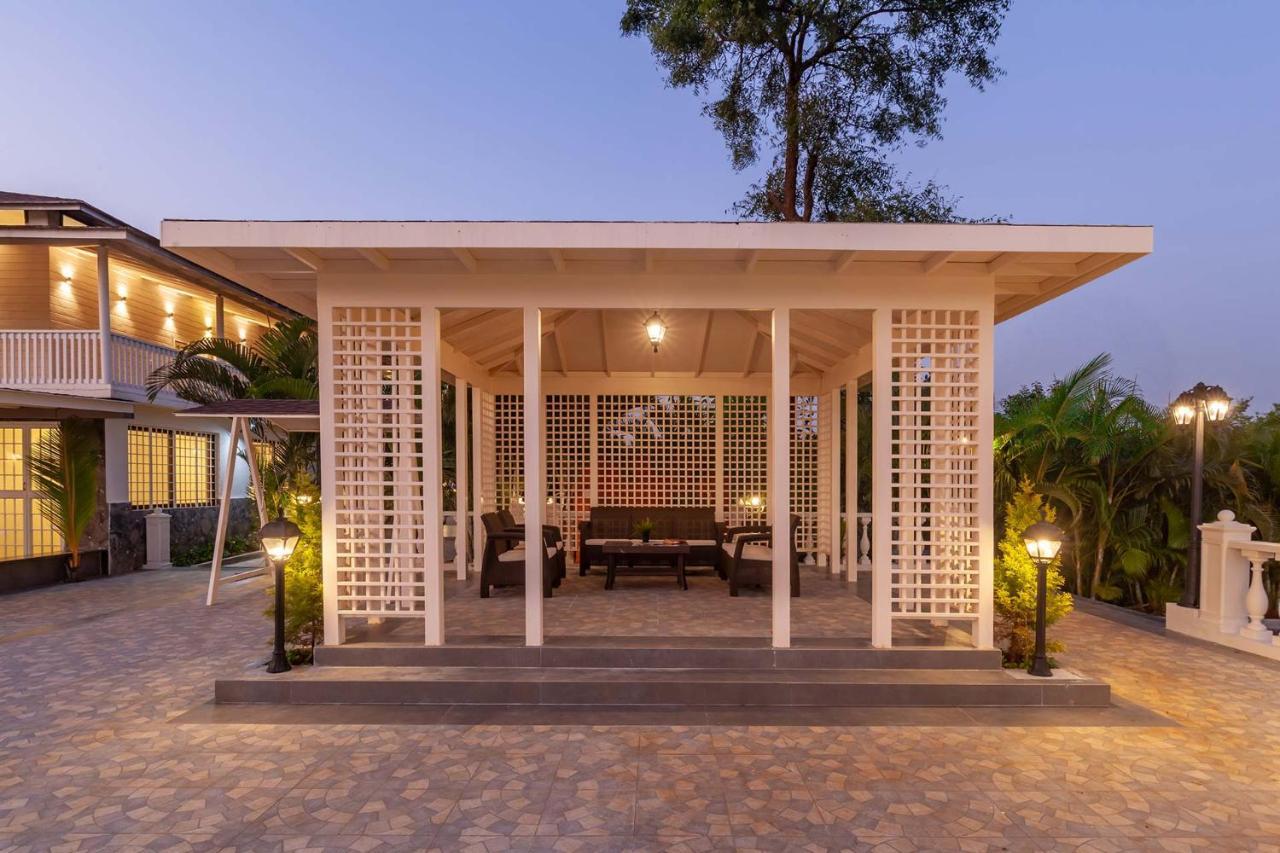 Stayvista'S Lake La Vie - Tranquil Lake-View Villa Amidst Farmland With Pool And Poolside Gazebo - Proximity To Sula Нашик Екстериор снимка